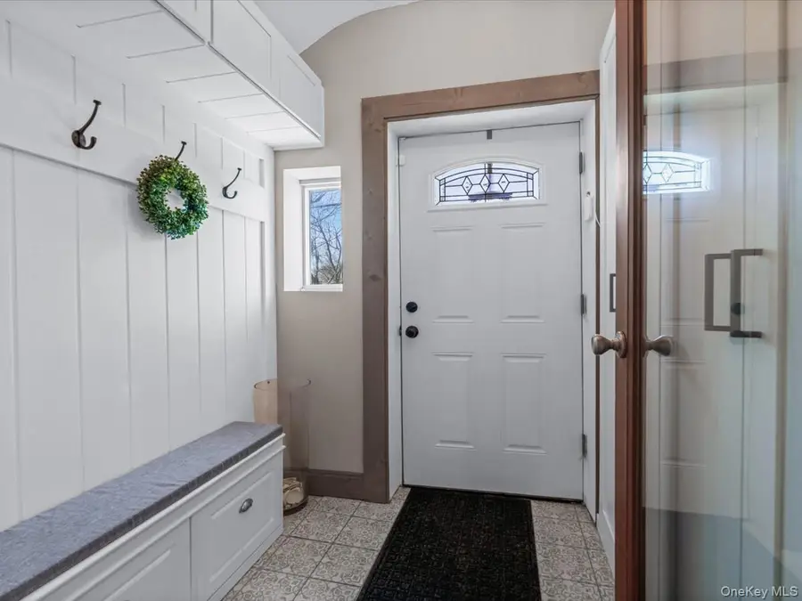 12 Floral Avenue, Bethpage, NY 11714 - #3