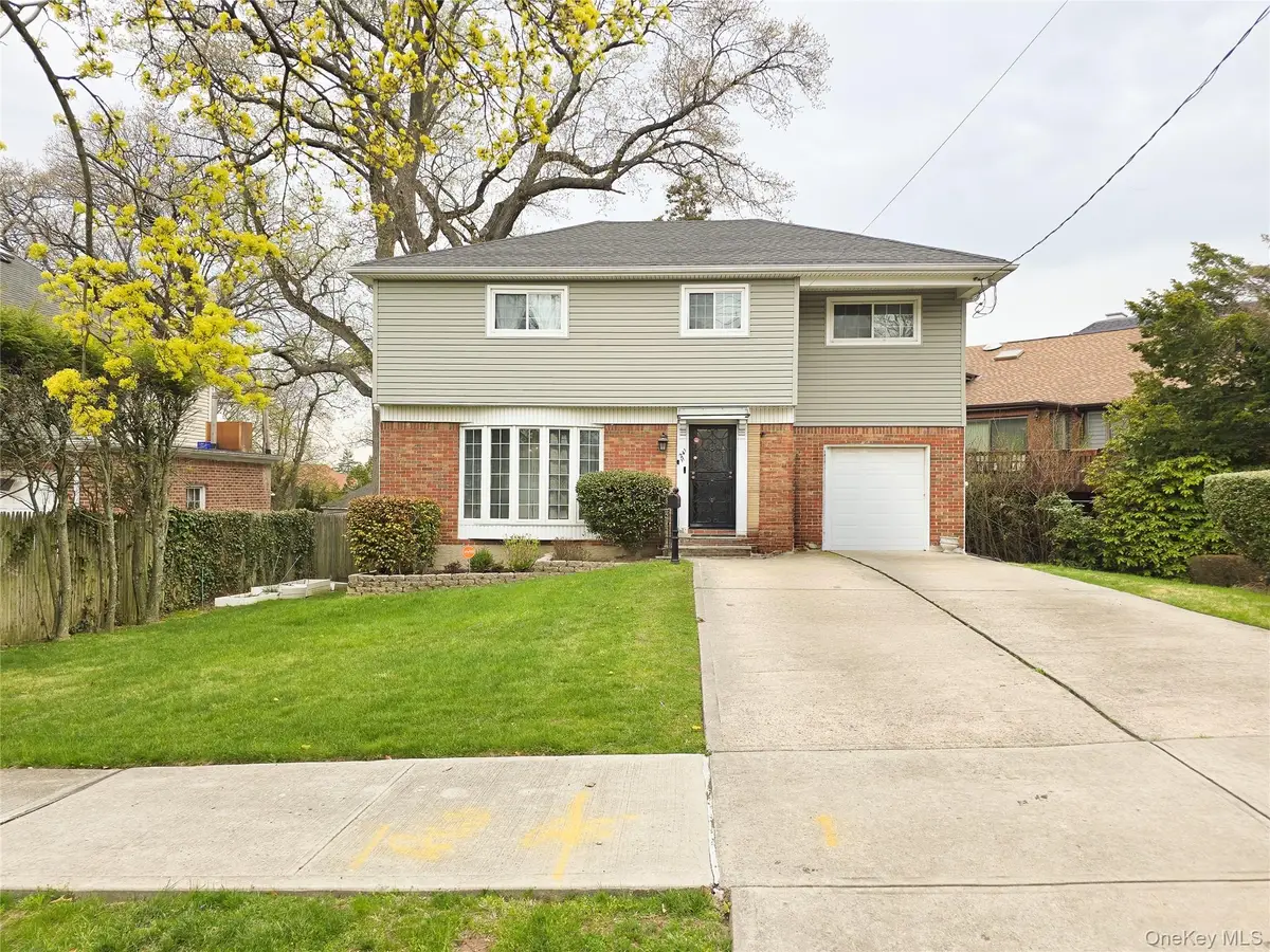 241-11 52 Avenue, Douglaston, NY 11362 - #1