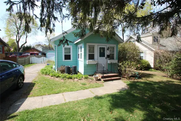 105 Seaview Terrace, Northport, NY 11768