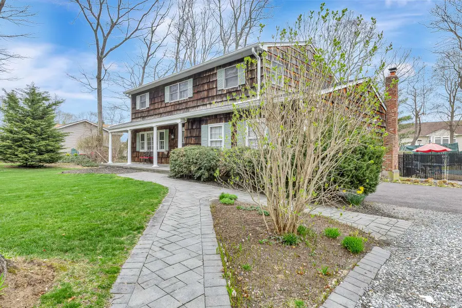 27 Richie Court N, Saint James, NY 11780 - #2