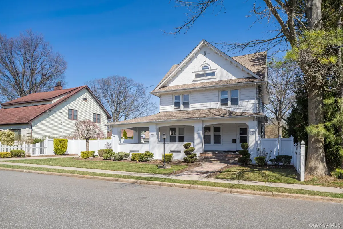 3 Columbia Street, Westbury, NY 11590 - #1