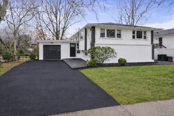 1016 Westwood Road, Woodmere, NY 11598