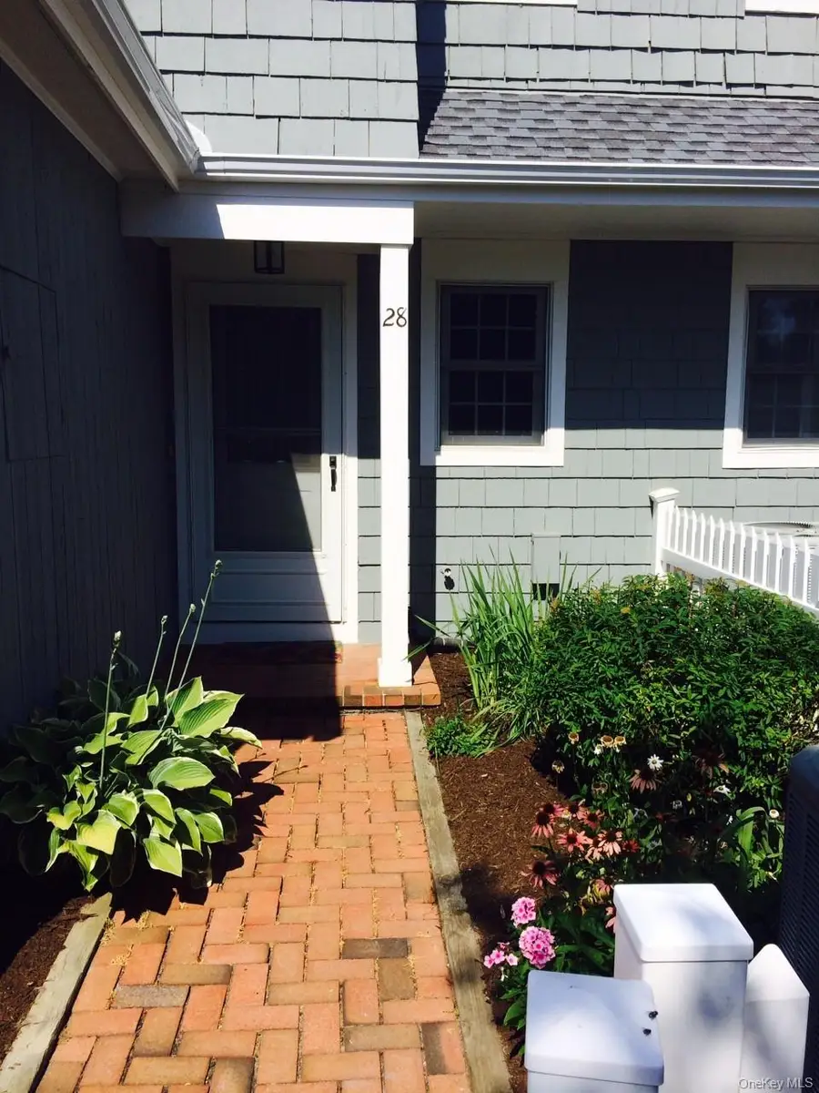 28 Brittany Lane, Westhampton Beach, NY 11978 - #2