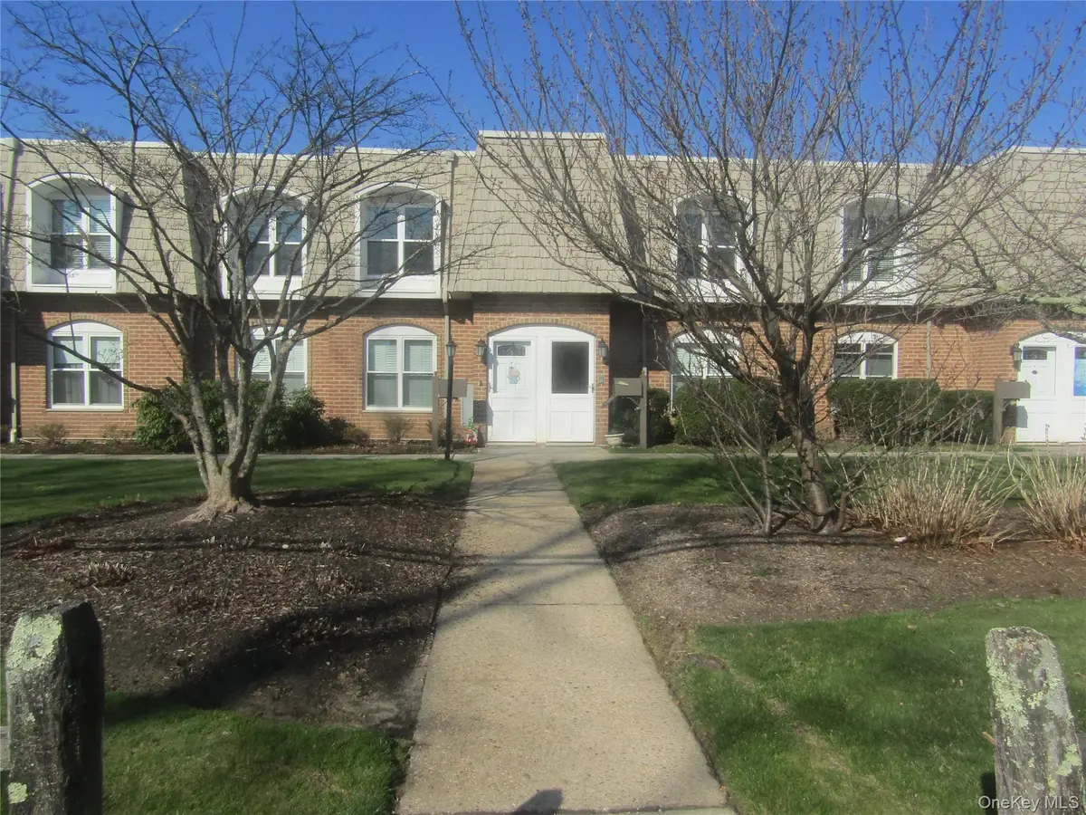 175 Main Avenue #156, Wheatley Heights, NY 11798 - #1