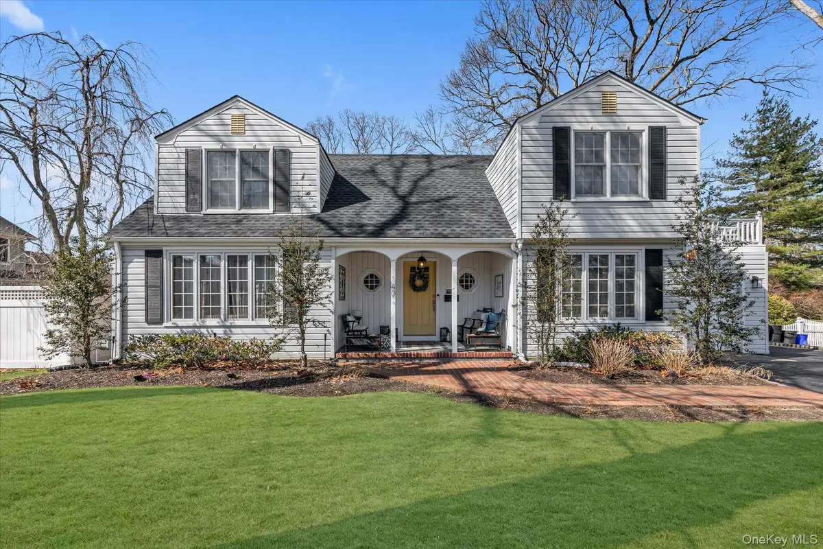 140 Cadman Avenue, Babylon, NY 11702 - #1