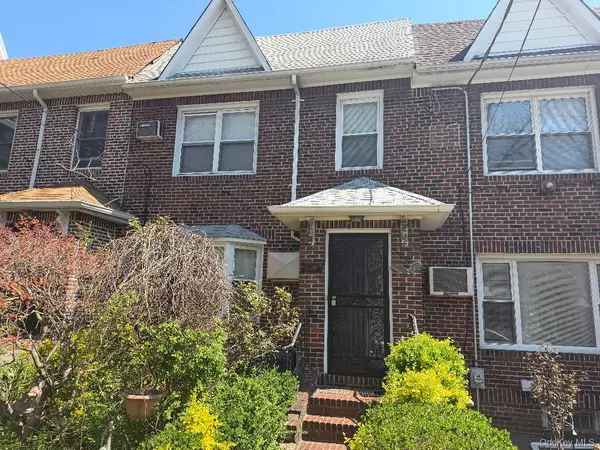 6333 83rd Street, Middle Village, NY 11379