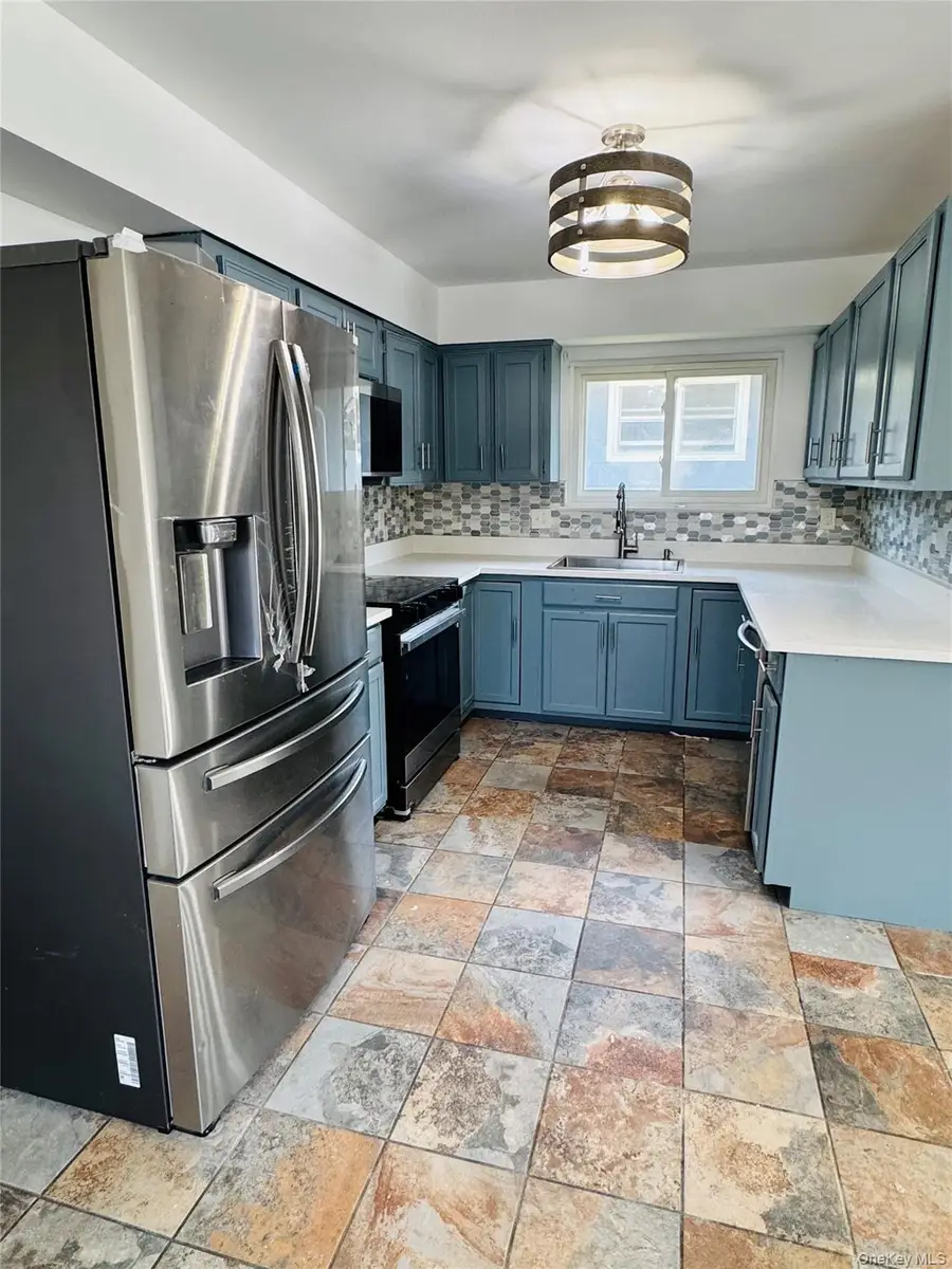 231 Fir Grove Road, Ronkonkoma, NY 11779 - #2