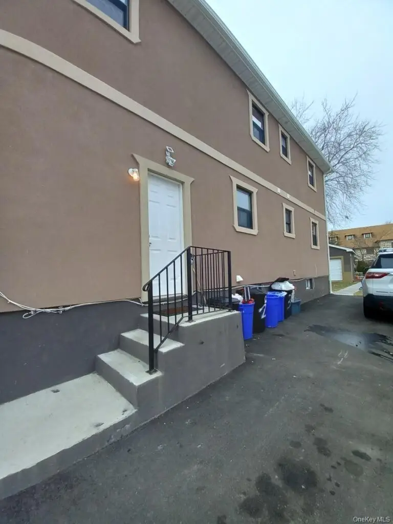 13 Clinton Avenue, Inwood, NY 11096 - #2