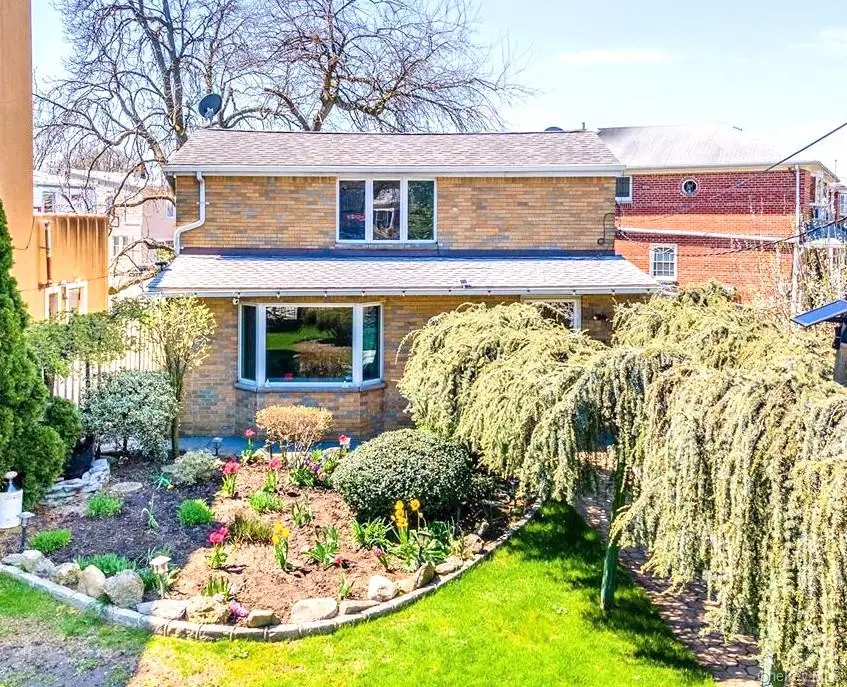 17-02 Clintonville Street, Whitestone, NY 11357 - #1