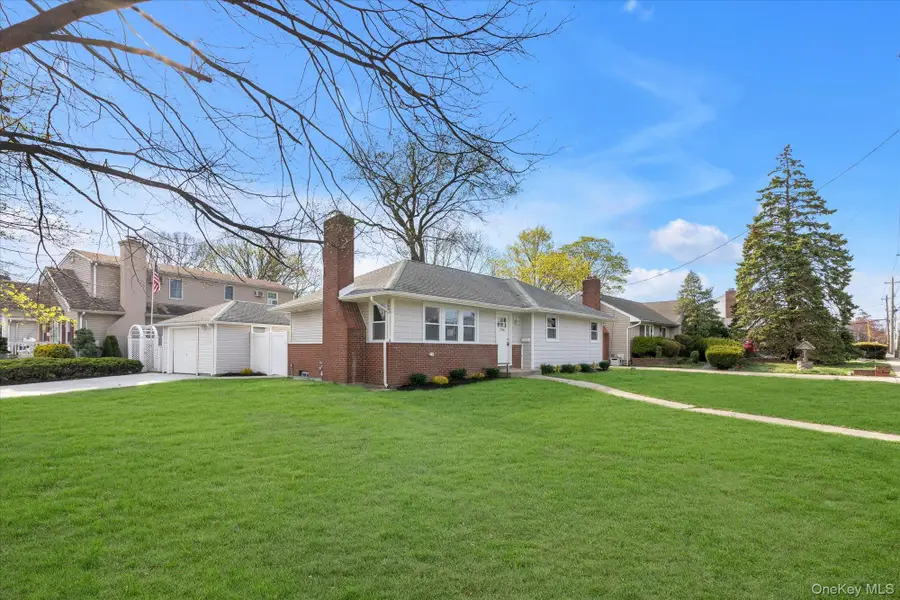 2766 Woods Avenue, Oceanside, NY 11572 - #2