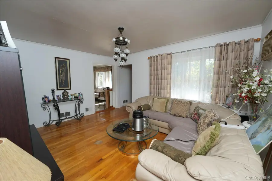 368 Merrifield Avenue, Oceanside, NY 11572 - #3