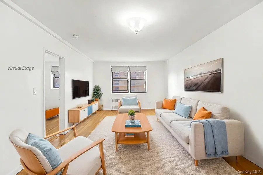 143-40 Roosevelt Avenue #5K, Flushing, NY 11354 - #2