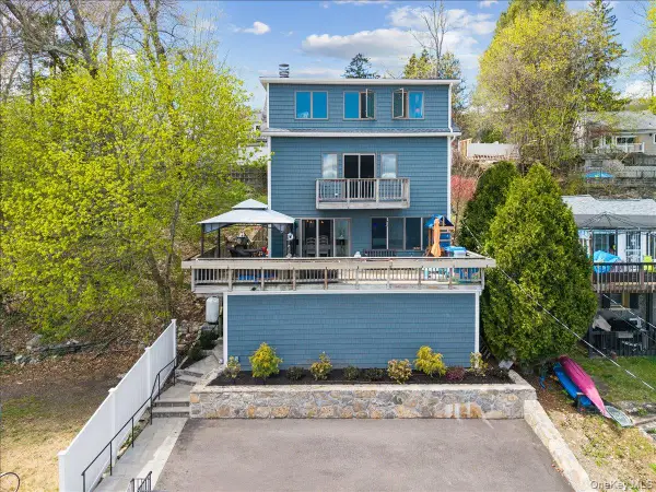 155 W Lakeshore Drive, Carmel, NY 10512