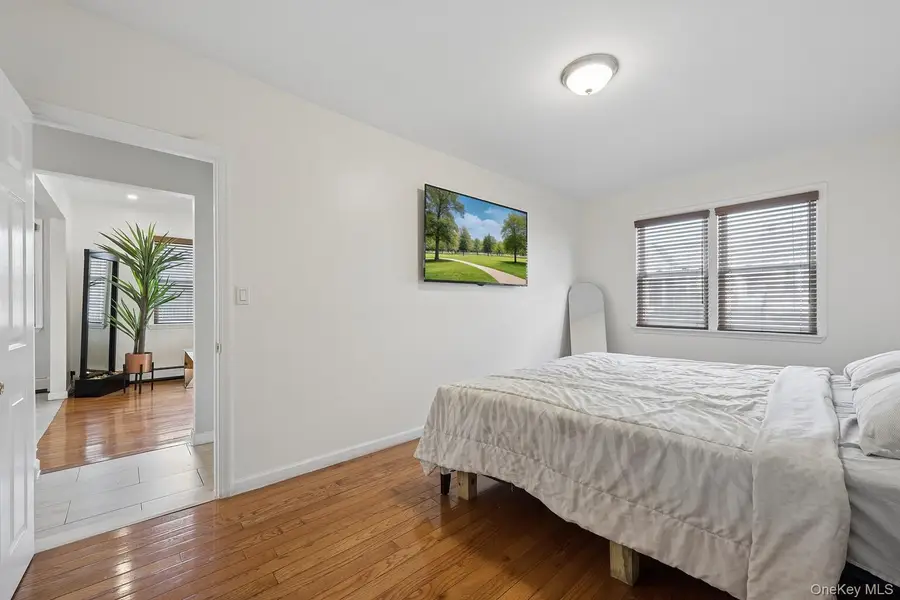 14015 183rd Street, Springfield Gardens, NY 11413 - #3