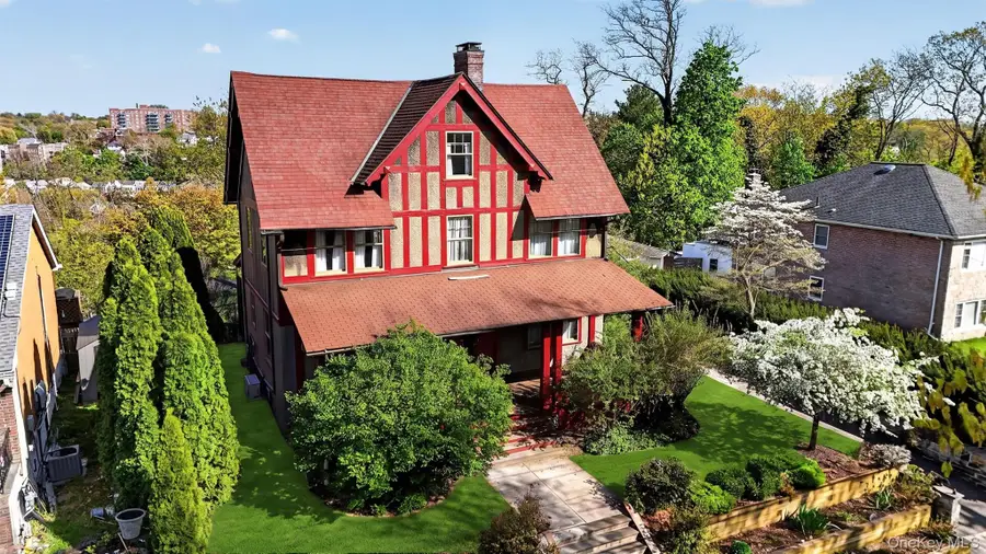 34 Winnebago Road, Yonkers, NY 10710 - #3