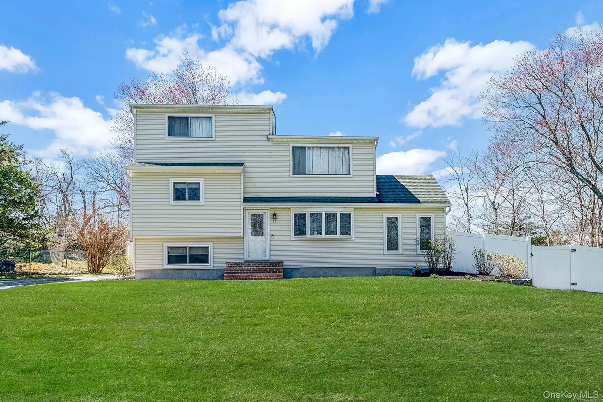 26 Carl Street, Ronkonkoma, NY 11779 - #1