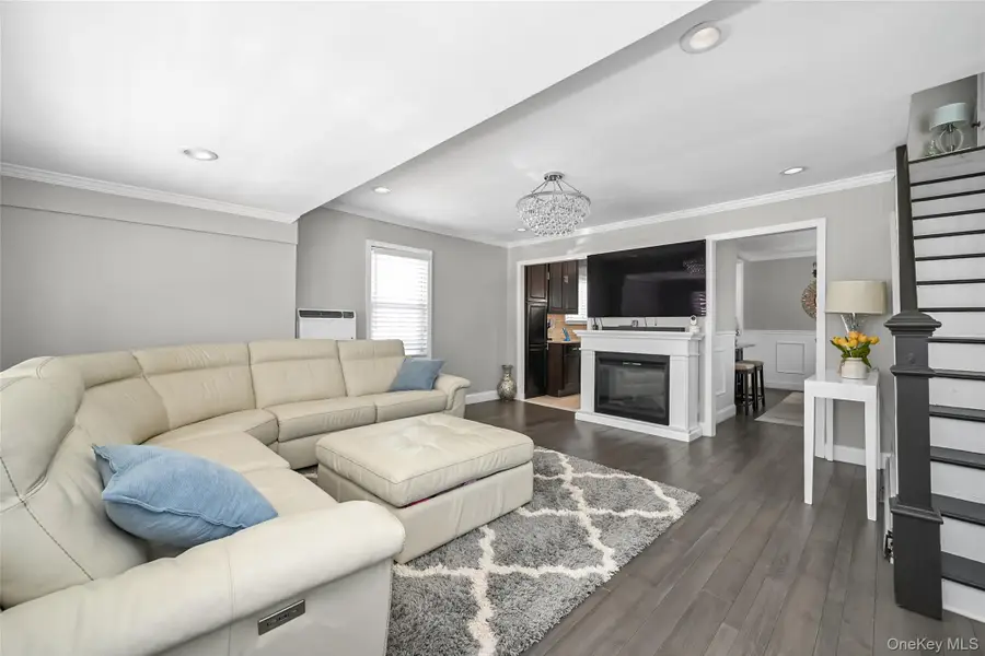 187 Memphis Avenue, South Floral Park, NY 11001 - #3