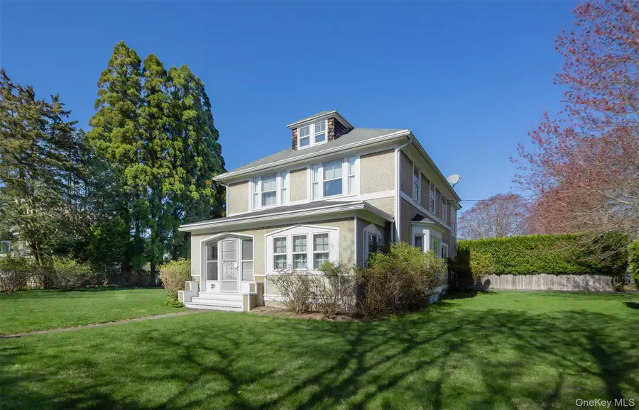 80 Lewis Street, Southampton, NY 11968 - #3