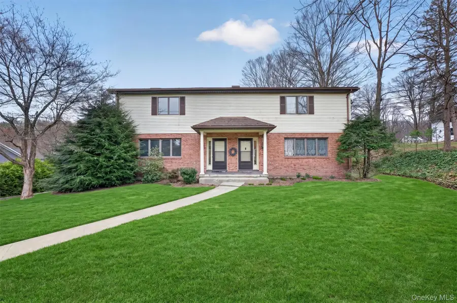 196 Vineyard Avenue, Highland, NY 12528 - #3