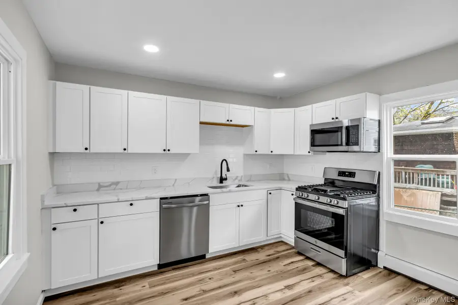 44 Glenwood Avenue, Poughkeepsie, NY 12603 - #2