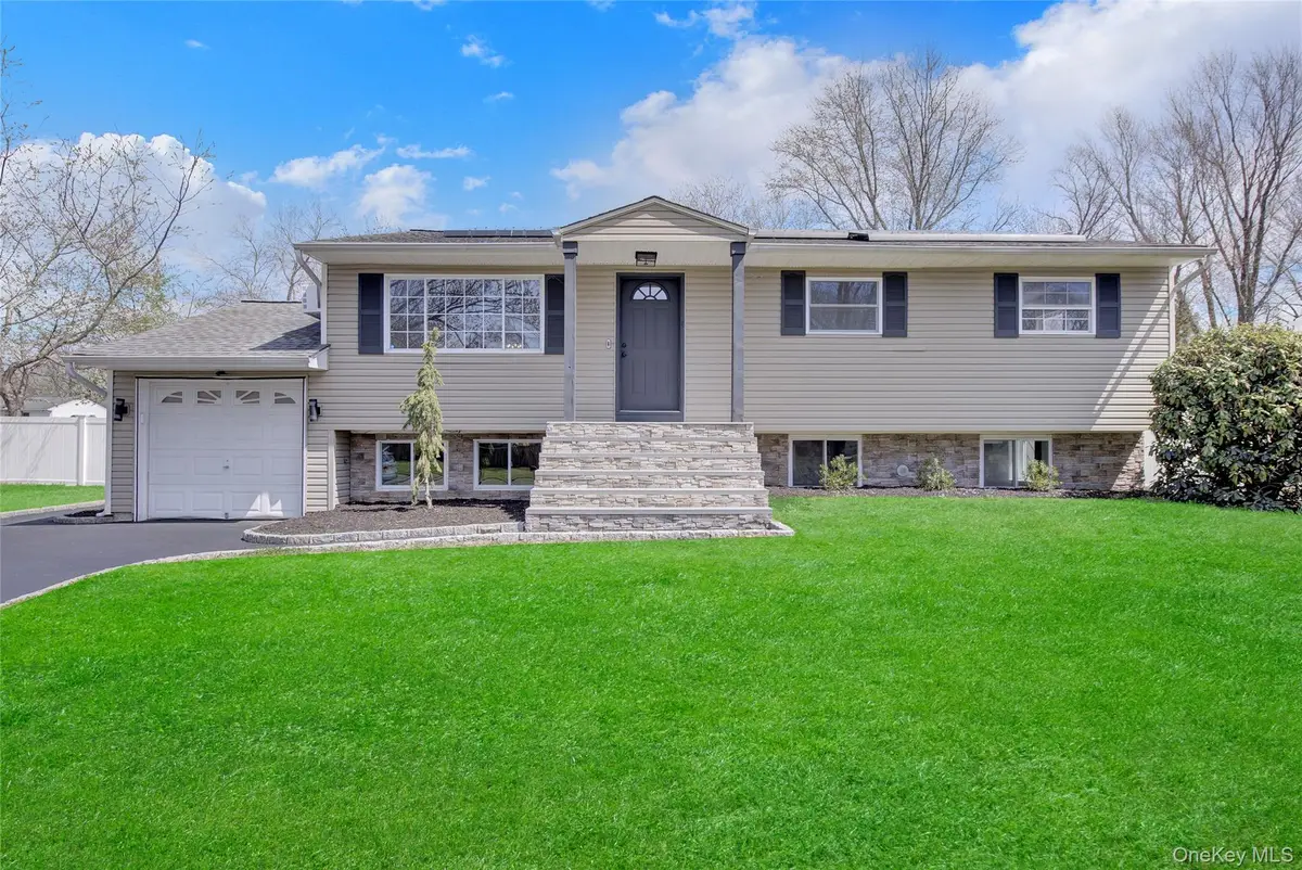 30 Yale Street, Port Jefferson Station, NY 11776 - #1