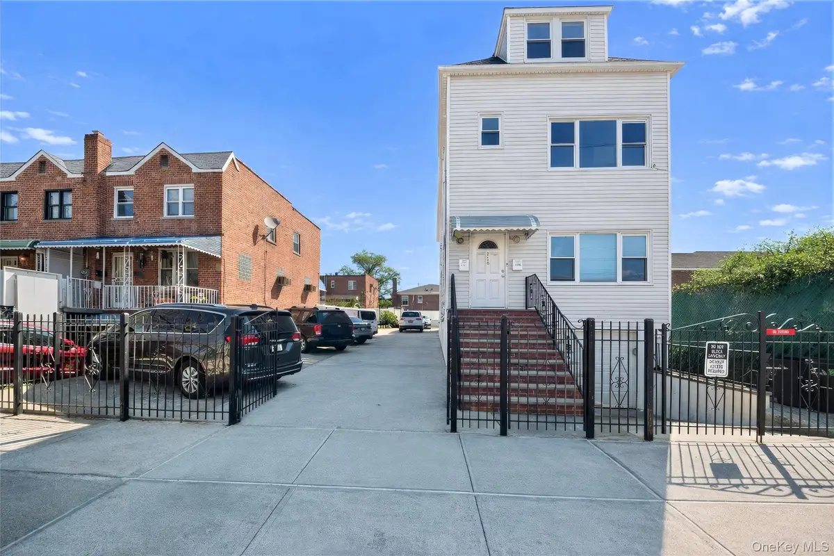 2710 Lurting Avenue, Bronx, NY 10469 - #1