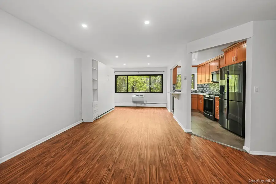 2221 Palmer Avenue #3R, New Rochelle, NY 10801 - #2