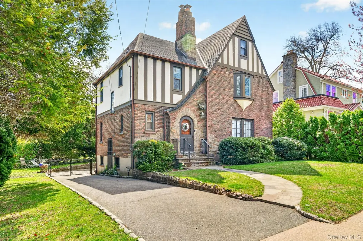 307 Hollywood Avenue, Tuckahoe, NY 10707 - #1