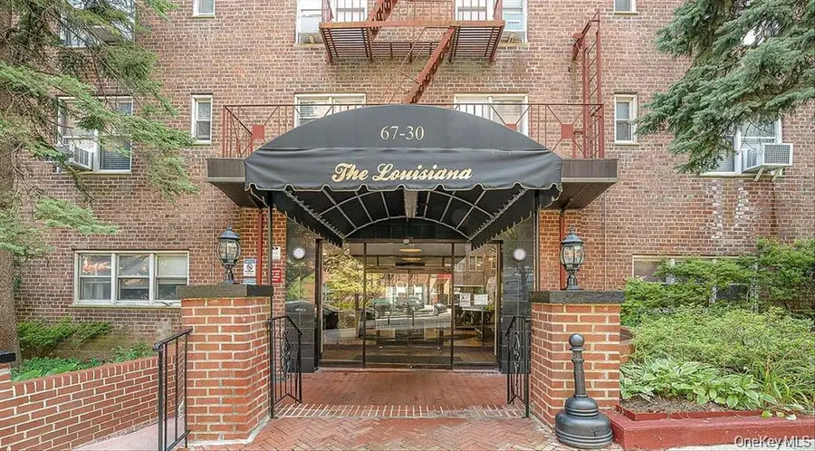 67-30 Clyde Street #5B, Forest Hills, NY 11375 - #2