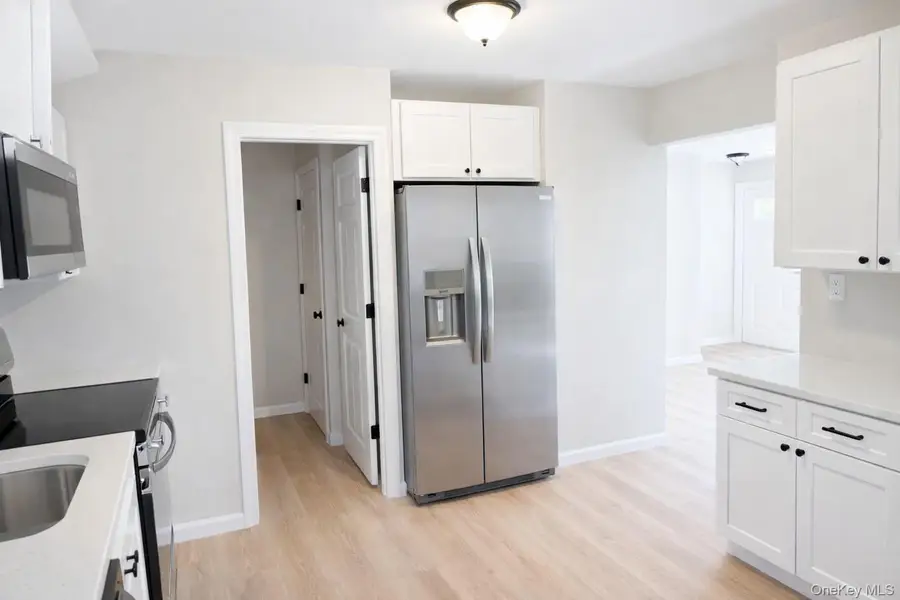 147 Freya Road, Rocky Point, NY 11778 - #3