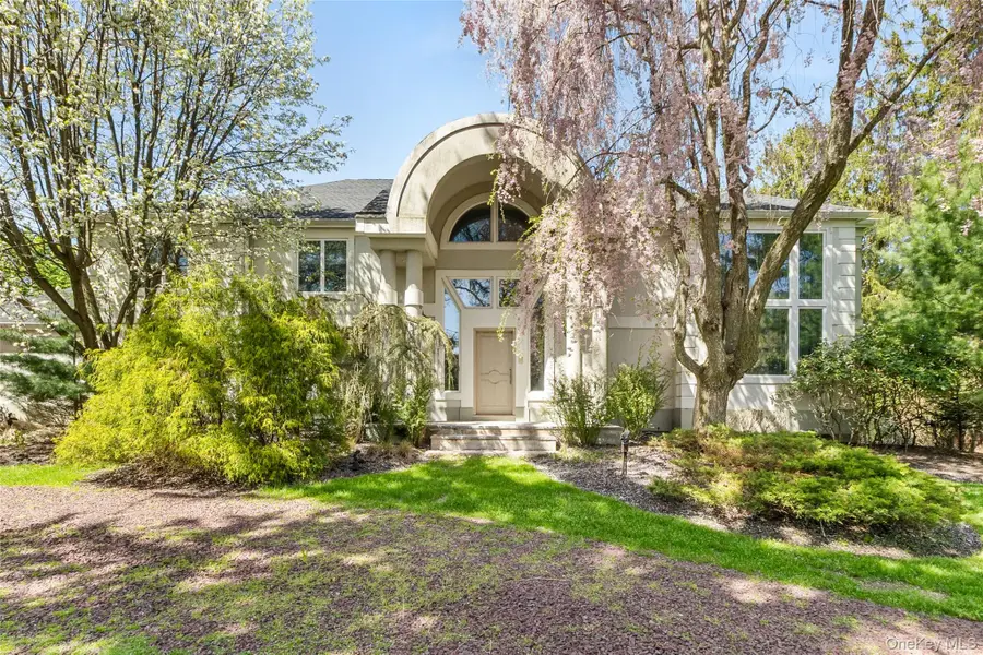 379 Smith Road, Ronkonkoma, NY 11779 - #2