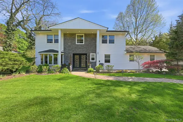 35 Elm Drive, East Hills, NY 11576