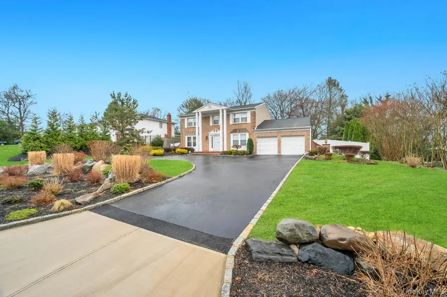 109 Virginia Avenue, Lake Grove, NY 11755 - #3