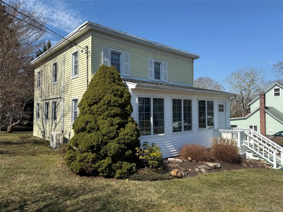 1415 4th Street, New Suffolk, NY 11956 - #1