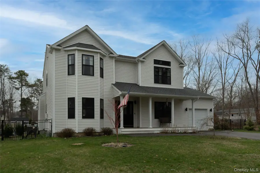 140 Gull Dip Road, Ridge, NY 11961 - #3