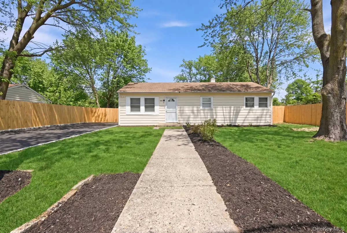 25 Montgomery Street, Brentwood, NY 11717 - #1