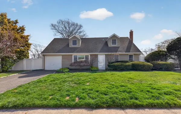 77 Miller Avenue, Port Jefferson Station, NY 11776