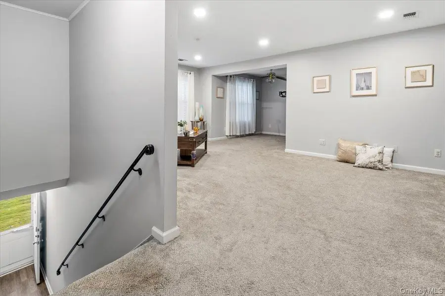 175 Main Avenue #158, Wheatley Heights, NY 11798 - #3