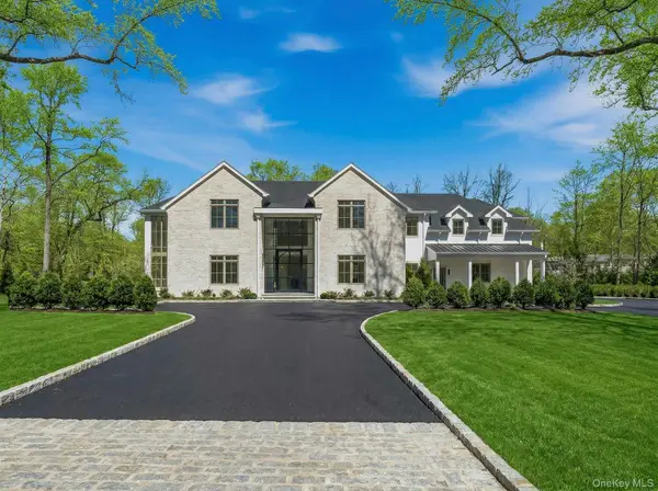 25 W Creek Farms Road, Sands Point, NY 11050