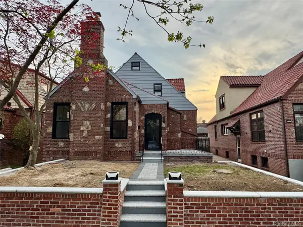 5012 194th Street, Fresh Meadows, NY 11365