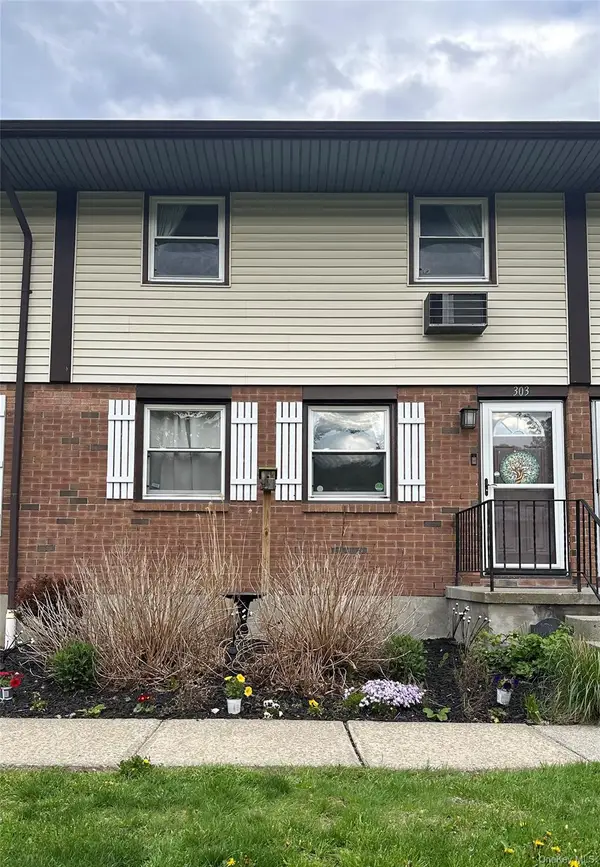 303 Parr Meadow Drive #3C, Newburgh, NY 12550