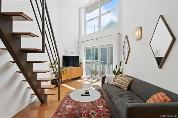 96 Woodpoint Road #2C, Brooklyn, NY 11211