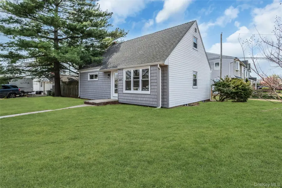 1047 Windermere Road, Franklin Square, NY 11010 - #2