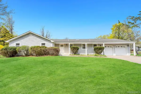 5 Julia Circle, East Setauket, NY 11733