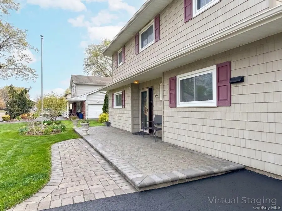 26 Stevenson Place, Deer Park, NY 11729 - #3