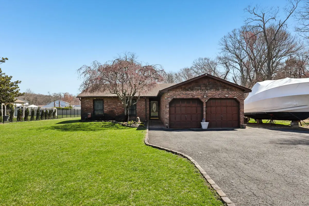 225 Bayview Avenue, East Islip, NY 11730 - #1