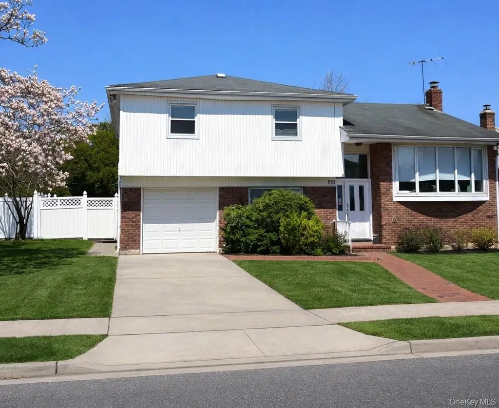 723-B Park Lane, North Woodmere, NY 11581 - #1