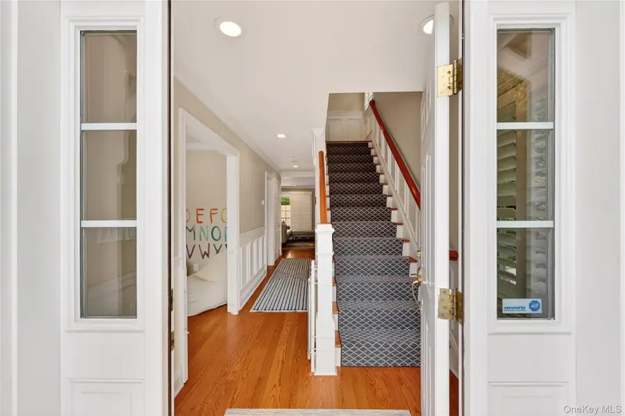 228 Sarles Lane, Pleasantville, NY 10570 - #2