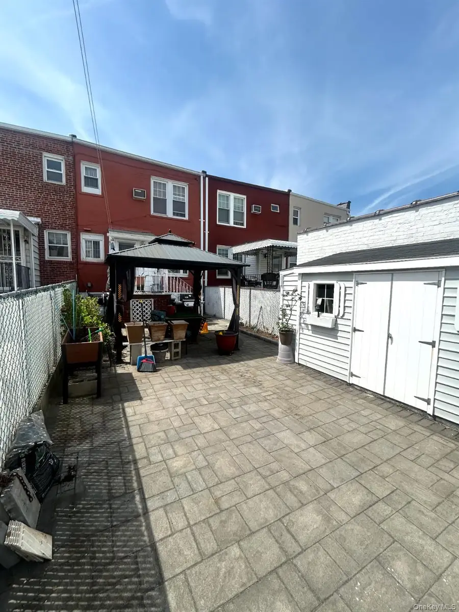 65-41 77th Place, Middle Village, NY 11379 - #2