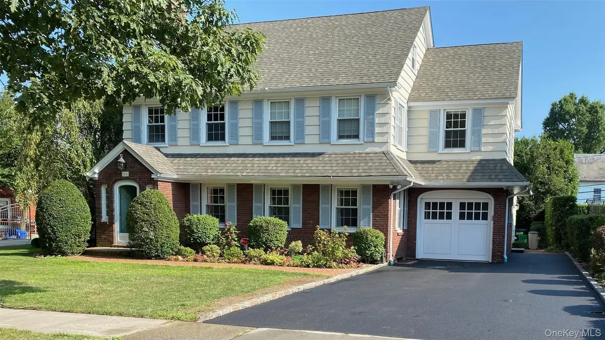 118 4th Street, Garden City, NY 11530 - #1